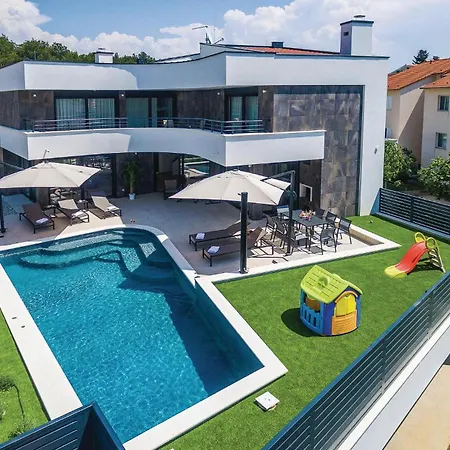 Amazing In Biograd With Kitchen *