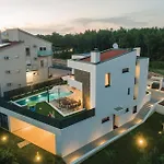 Holiday home Amazing In Biograd With Kitchen Biograd Na Moru