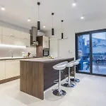 Luxurious In Biograd With Sauna Σπίτι διακοπών *