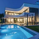 Amazing In Biograd With Kitchen Holiday home *