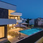 Luxurious In Biograd With Sauna Σπίτι διακοπών Biograd Na Moru