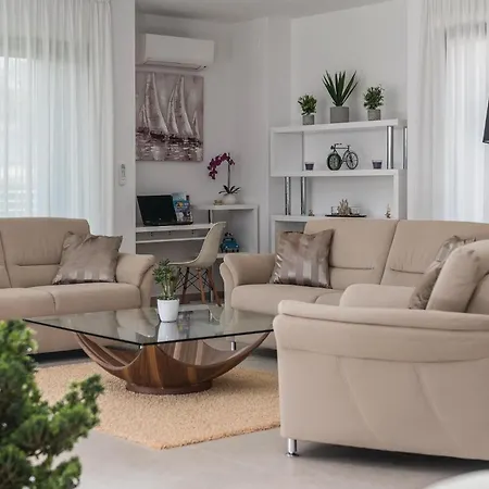 Luxurious In Biograd With Sauna Biograd Na Moru