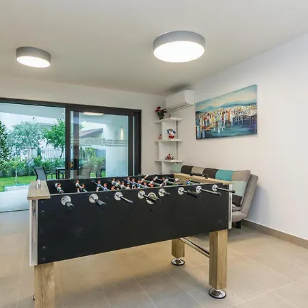 Amazing In Biograd With Kitchen