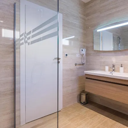 Luxurious In Biograd With Sauna *