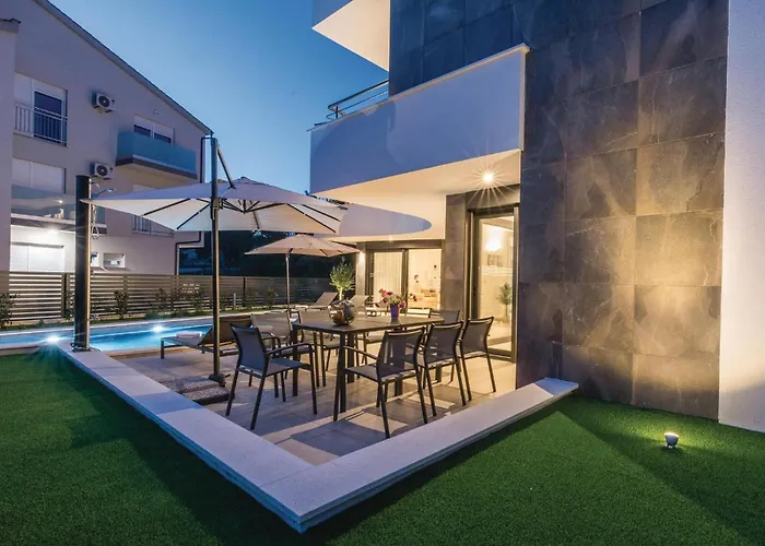 Amazing In Biograd With Kitchen