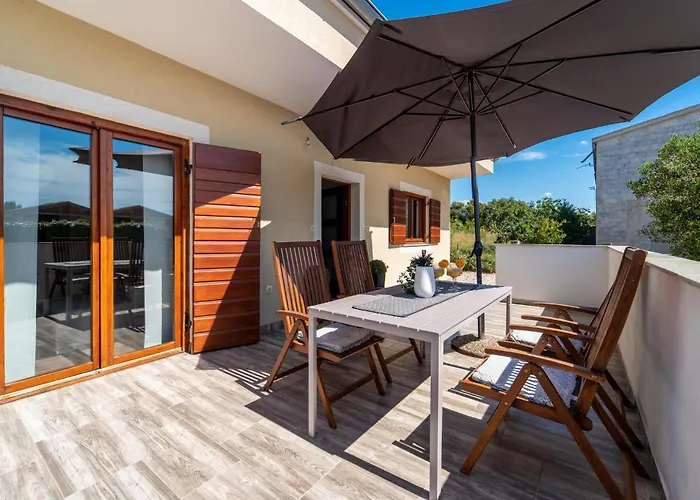 Amazing In Biograd With Kitchen *