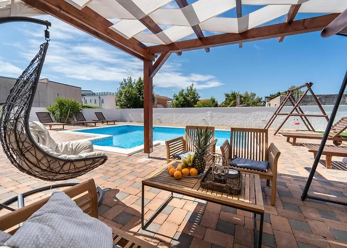 Vakantiehuis Amazing In Biograd With Kitchen *