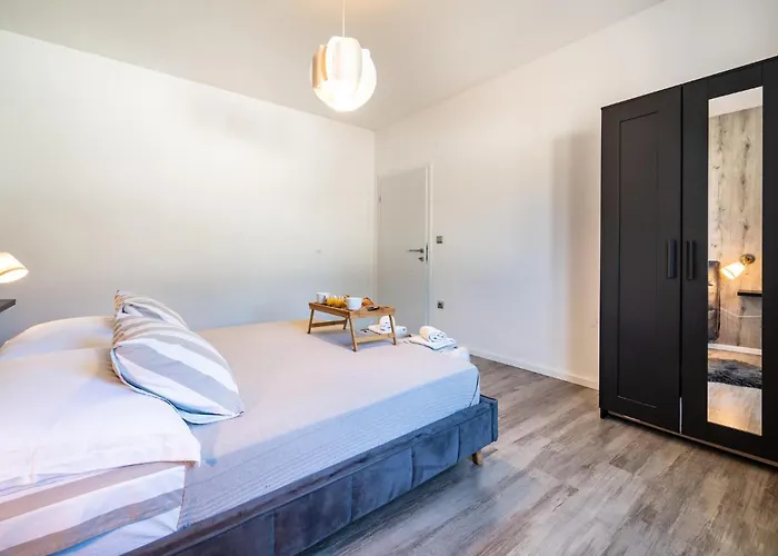 Amazing In Biograd With Kitchen 別荘 ビオグラード・ナ・モル