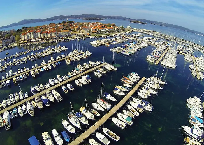 Amazing In Biograd With Kitchen