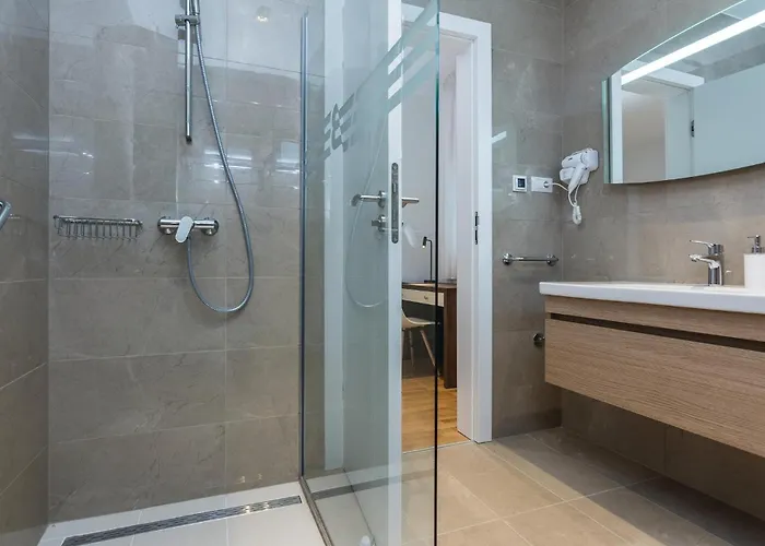 Amazing In Biograd With Kitchen 別荘 ビオグラード・ナ・モル