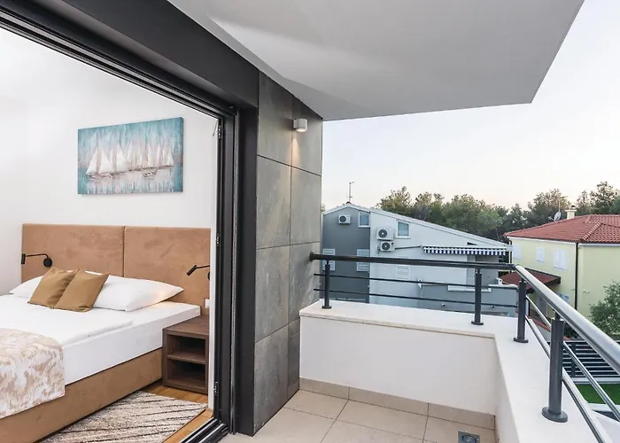 Amazing In Biograd With Kitchen * Biograd Na Moru