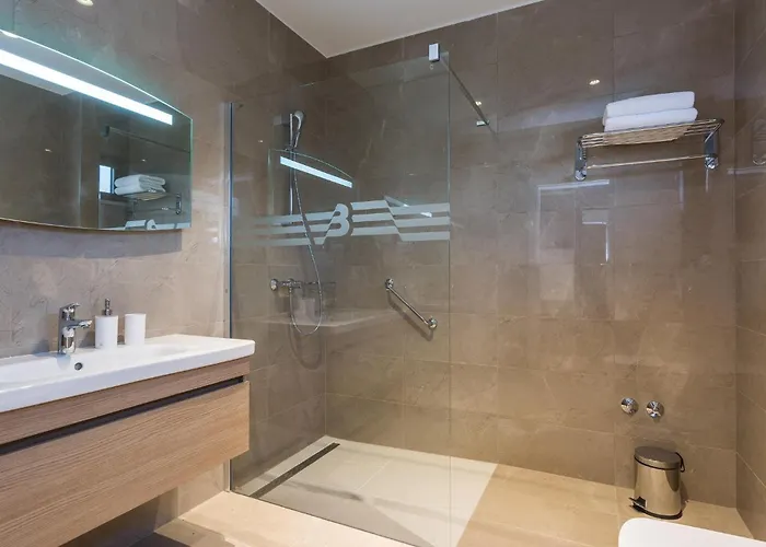 Amazing In Biograd With Kitchen 別荘