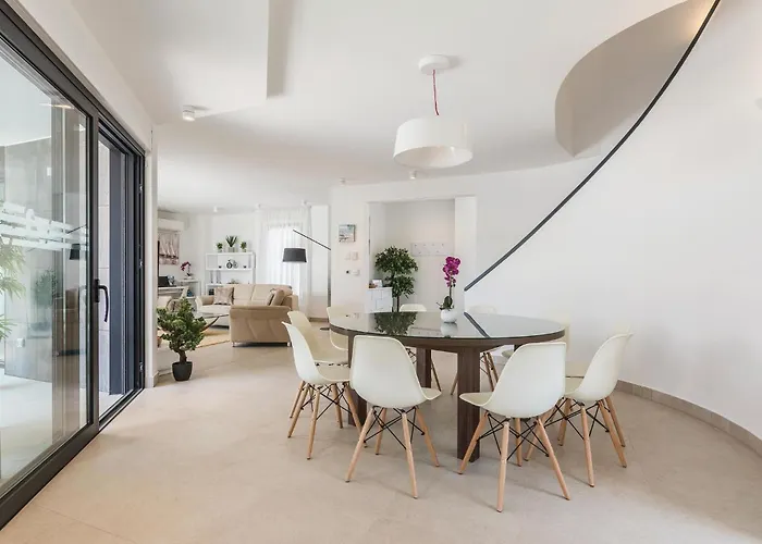 Amazing In Biograd With Kitchen