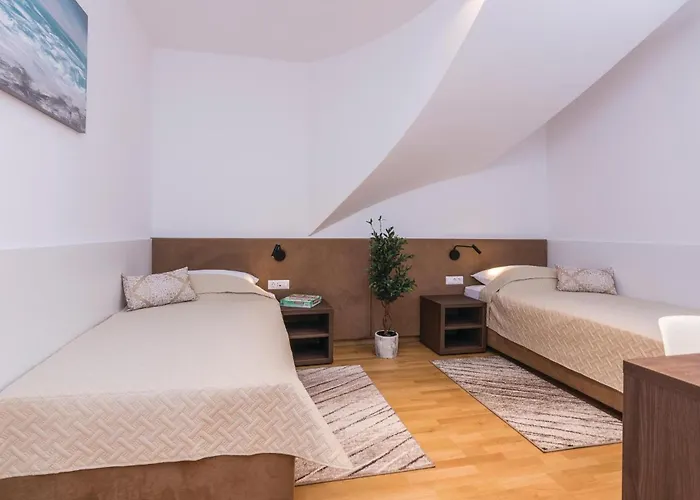 別荘 Amazing In Biograd With Kitchen ビオグラード・ナ・モル