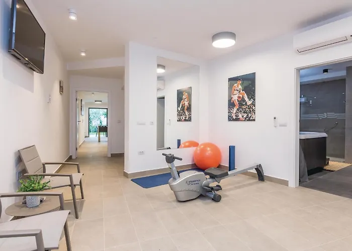 別荘 Amazing In Biograd With Kitchen ビオグラード・ナ・モル